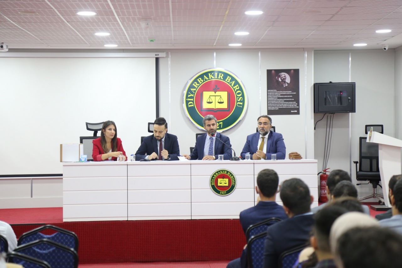 Diyarbakır Barosu Genç Avukatlar Meclisi İlk Genel Kurulu toplantısını  gerçekleştirdi.