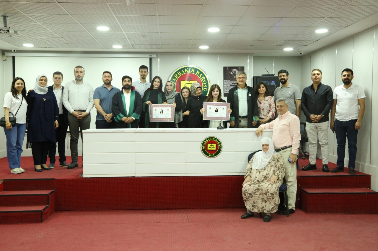 İki Meslektaşımız Avukatlık Yeminlerini İcra Ederek Aramıza Katıldı