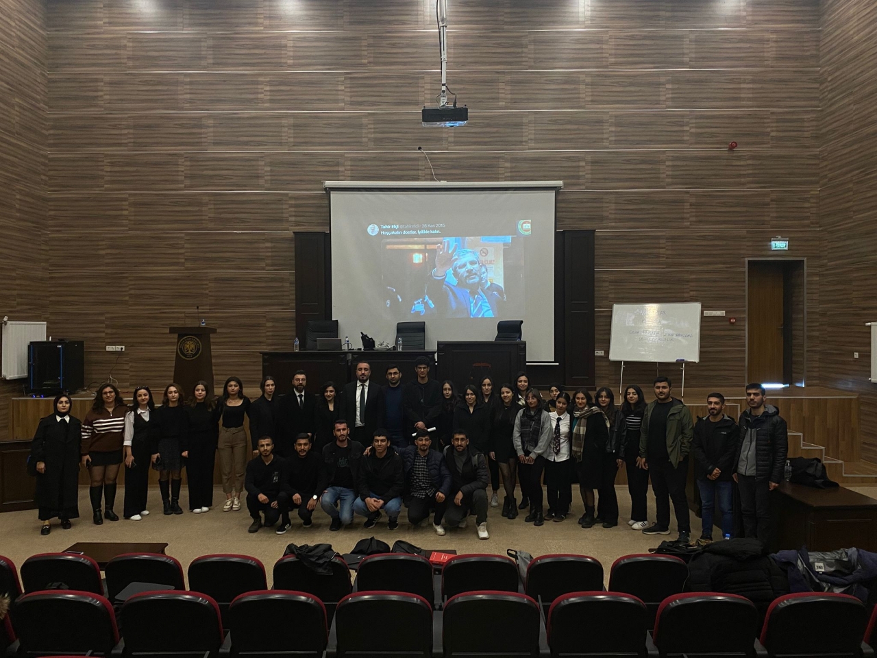 Dicle Üniversitesi Hukuk Fakültesi Öğrencilerine 'Av.Tahir Elçi Davası,Cezasızlık ve Ceza Hukukunda Etkin Yargılama' konulu panel düzenlendi