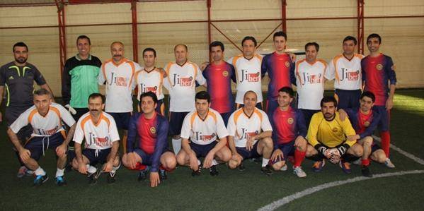 Futbol turnuvasının final maçını Barocelona takımı kazandı.