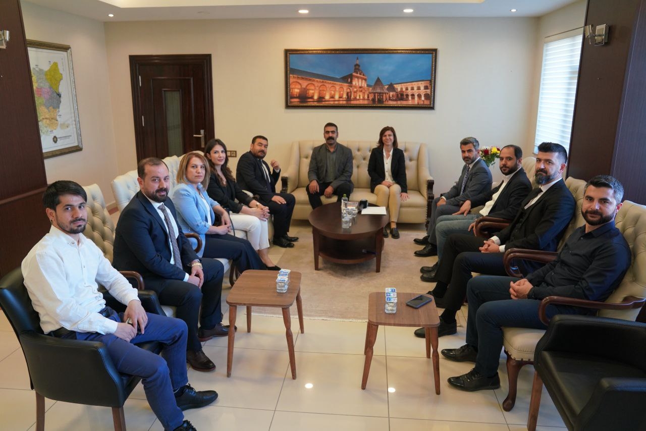 Baromuzdan Diyarbakır Büyükşehir Belediyesi Eş Başkanları Serra BUCAK ve Doğan HATUN'a Ziyaret