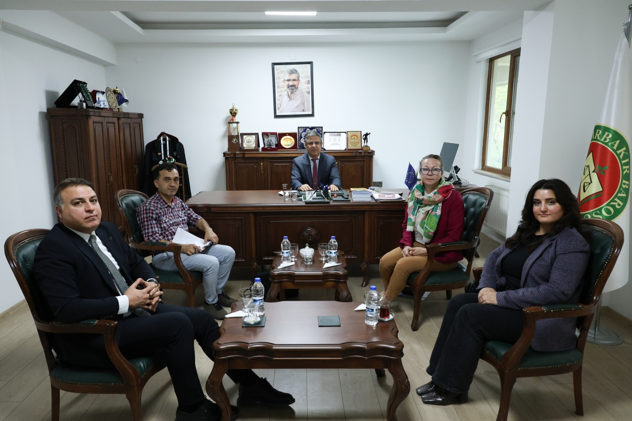 Kanada Büyükelçiliği Siyasi ve Ekonomi Dairesi Müsteşarı Kelly Whitty, Baromuzu ziyaret etti