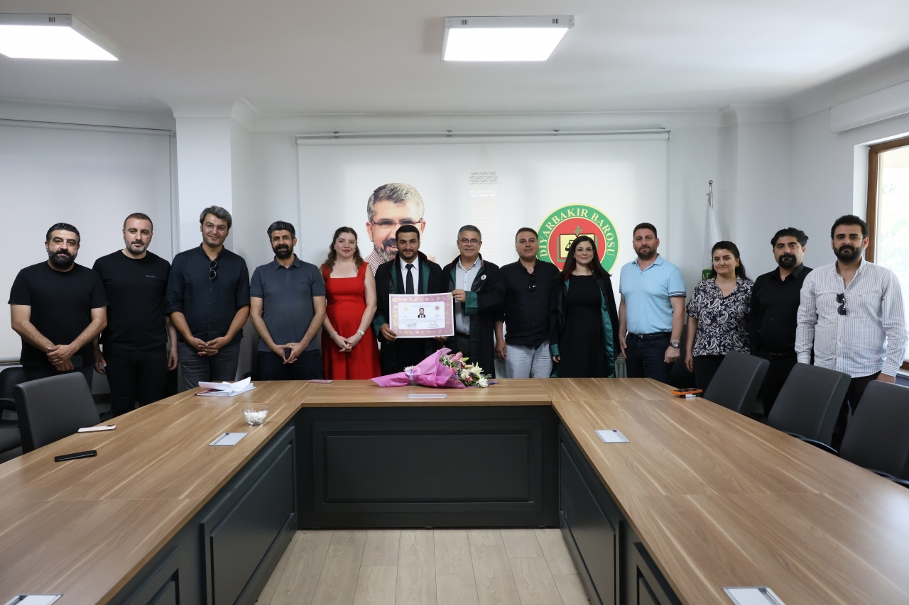Bir Meslektaşımız Avukatlık Yeminini İcra Ederek Aramıza Katıldı