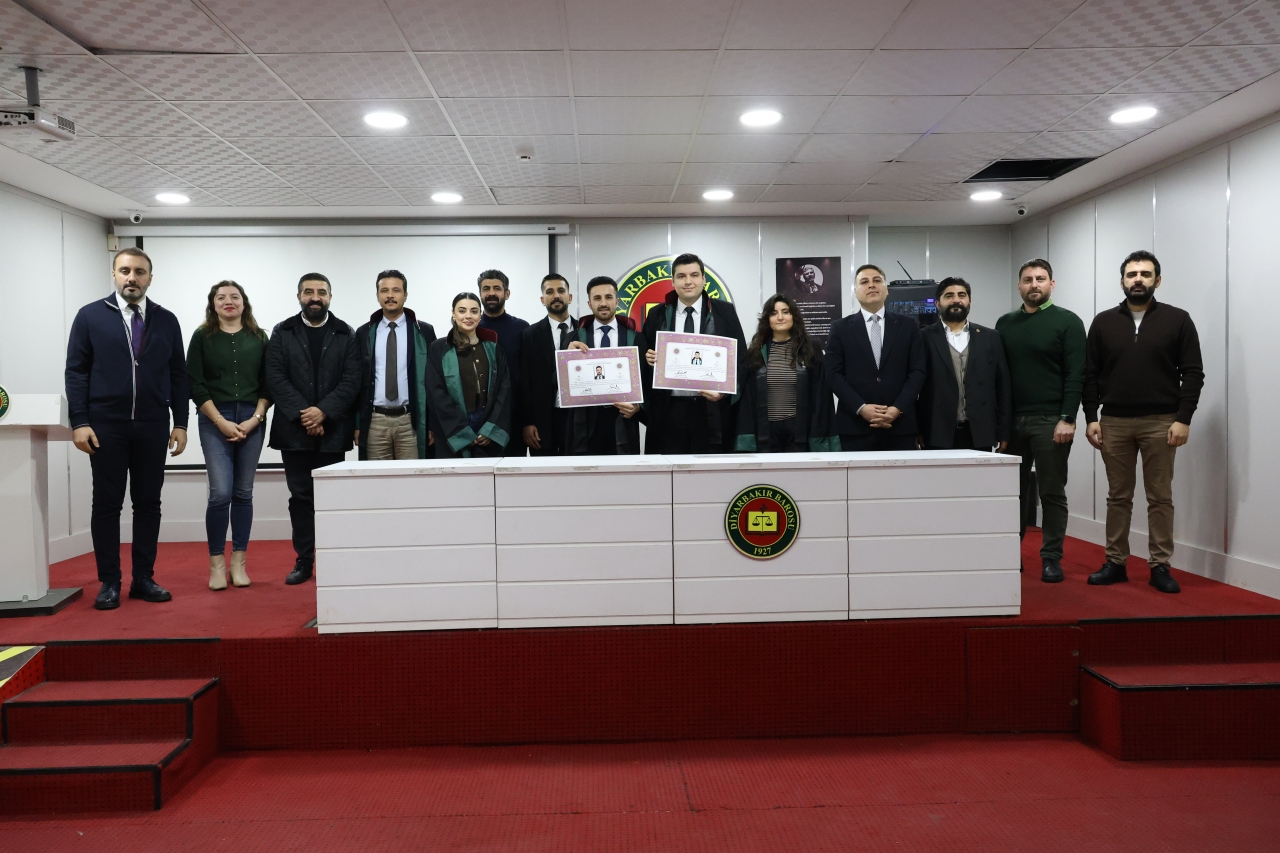 İki Meslektaşımız Avukatlık Yeminini İcra Ederek Aramıza Katıldı.